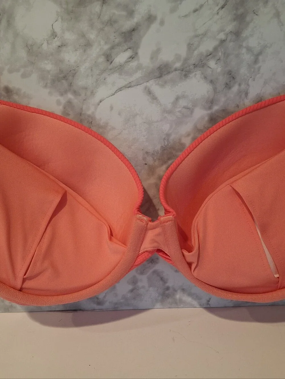 Victoria’s Secret Bikini Top Swim Bright Coral 32DD Underwire Push Up Ribbed